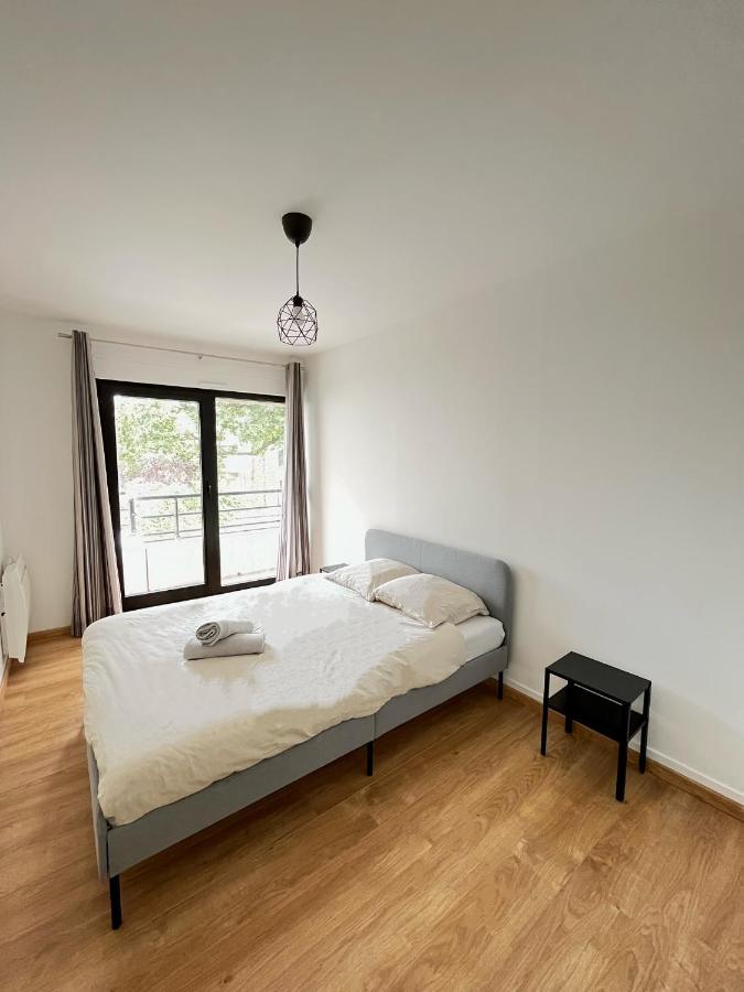 Ponsardin- Appartement Avec Balcon Et Parking Reims Exterior photo