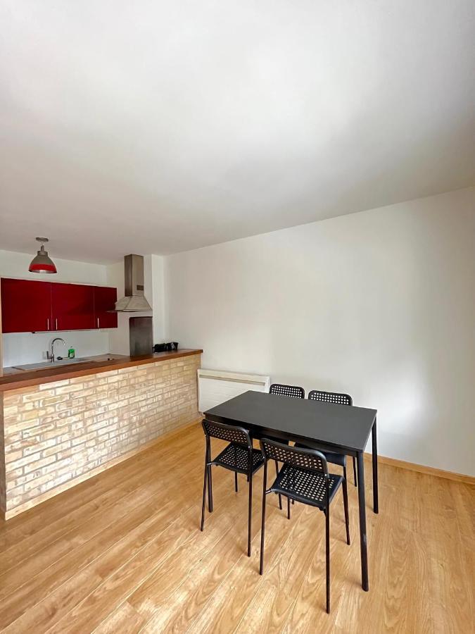 Ponsardin- Appartement Avec Balcon Et Parking Reims Exterior photo