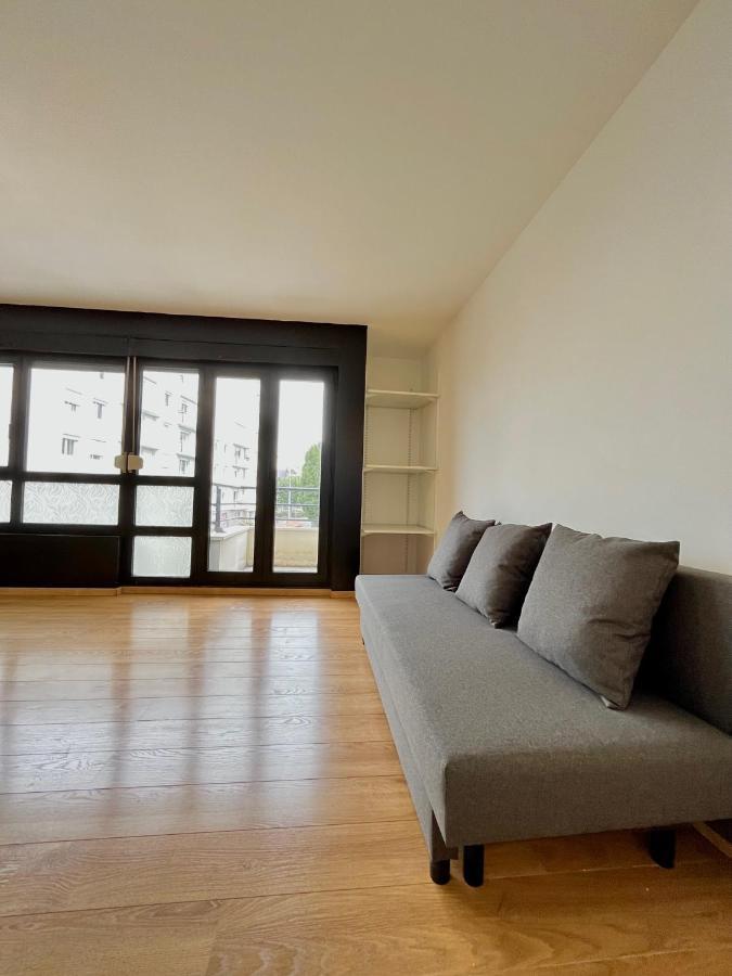 Ponsardin- Appartement Avec Balcon Et Parking Reims Exterior photo